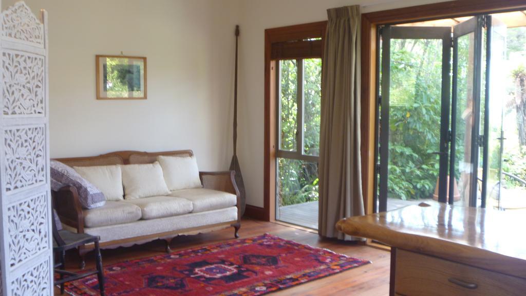 Omau Retreat Villa Cape Foulwind Room photo